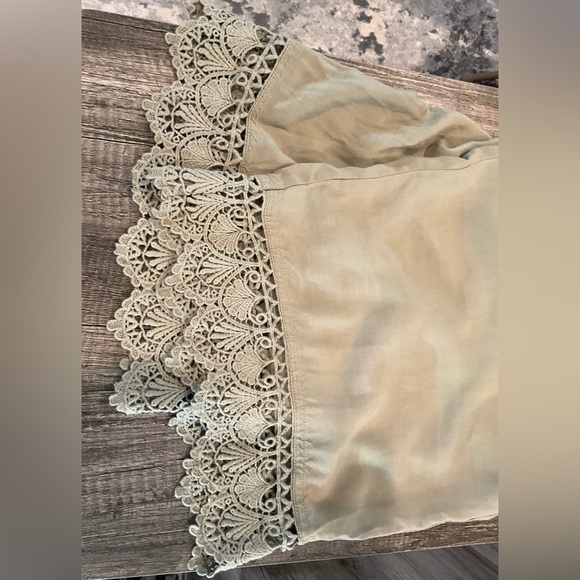 Democracy Sage Wide Leg Pants with Lace Hem - Picture 3 of 10